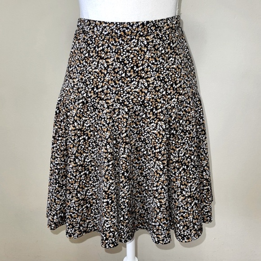 On Carnaby Stretch Flouncy Skirt